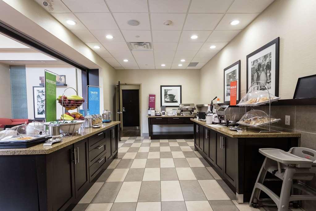 Hampton Inn By Hilton Elliot Lake Ontario Canada Restauracja zdjęcie